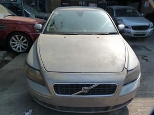 Volvo S40 2.4i Manual - 2006 SPARESBOYZ STRIPPING FOR SPARES