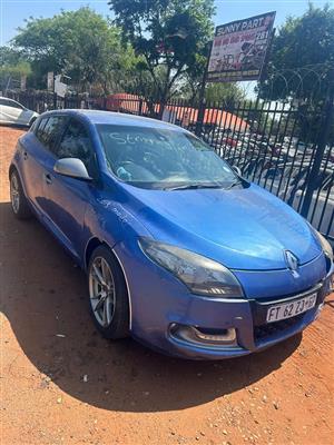 2013 Renault Megane III GT Turbo Stripping