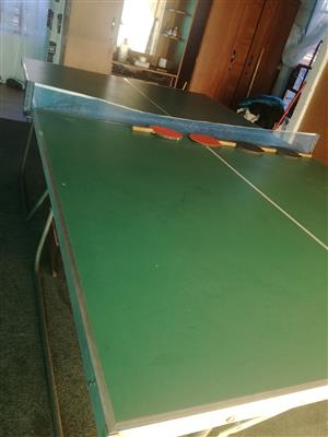 Second hand tennis table for sale