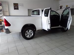 2018 TOYOTA HILUX 2.4 GD6 Xtra Cab Manual white color 102000km 