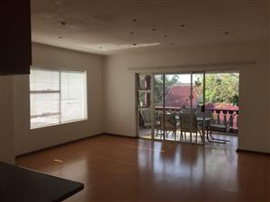 Spacious 2 bedroom flat