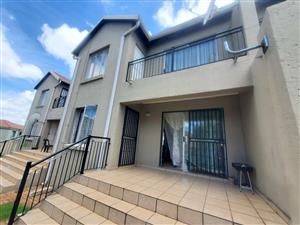 Apartment For Sale in Willowbrook
