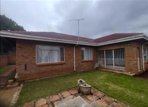 House for Sale in Florauna