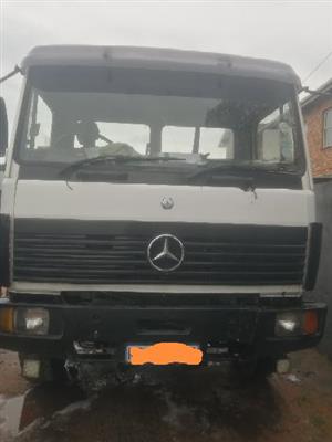 Single diff truck and trailer