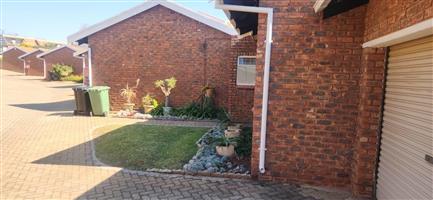 Townhouse For Sale in Hennopspark