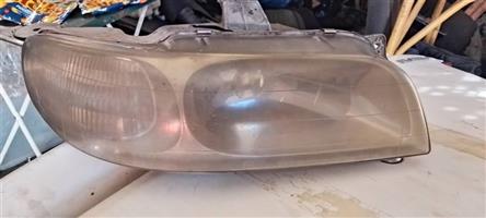 Daewoo nubira headlights