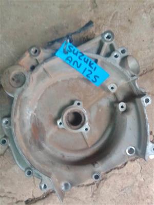 Suzuki AN 125 cover. Meyerton bike scrapyard new and secondhand spares.