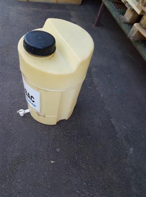 Detergent Containers x7