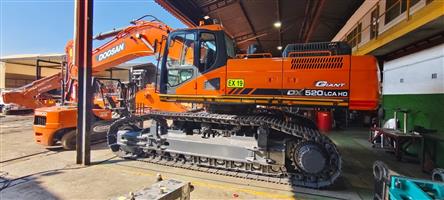 Doosan DX 520 HD 52 ton  HD Excavator 