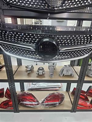 Mercedes Benz W447 Diamond Grille