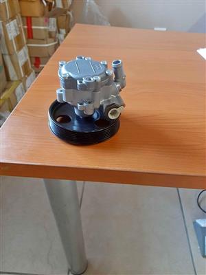 Bosch Power Steering pump For NP200 And Renault Sandero.