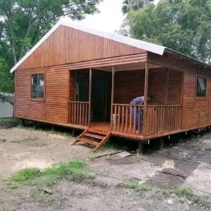 Wendy House with a stoep