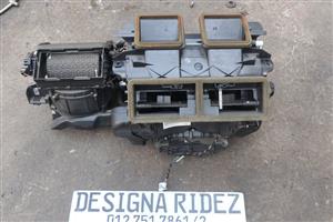 BMW E81 E87 E88 E90 E91 E92 E93 / LCI E84 A/C Heater Matrix Housing Blower Unit