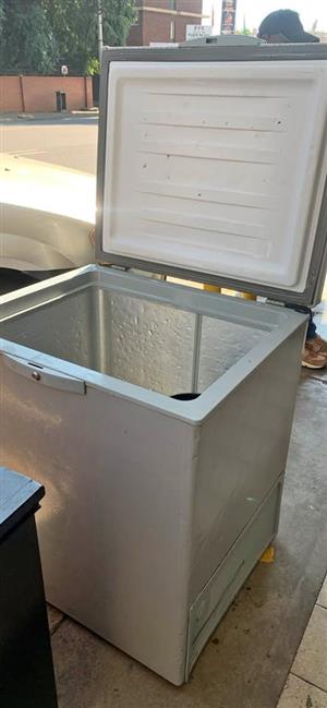 Deep freezer 280 Steve Biko road  Gezina  Pretoria 