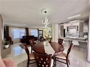 House For Sale in Amandasig