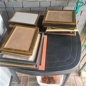 Various picture frames 29 in total