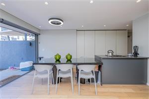 Apartment For Sale in Sea Point