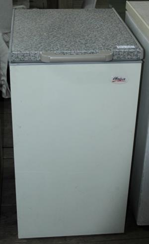UNIVA UC125 CHEST FREEZER (s067164B)
