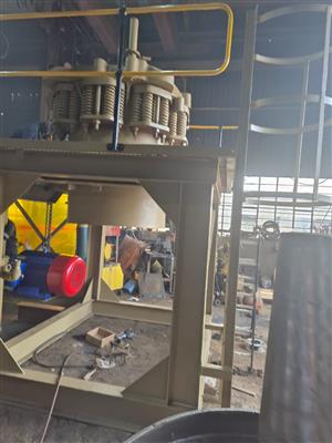Refurbished 3 ft Symmons Cone Crusher 
