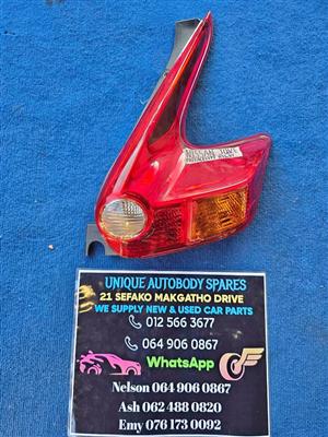 Nissan Juke Prefacelift Right Tail Light