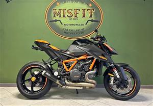 2020 KTM Super Duke 1290 R