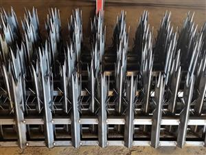 SHORT PALISADE PANELS