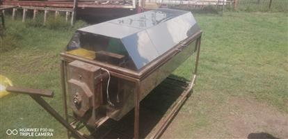 Stainless steel spitbraai