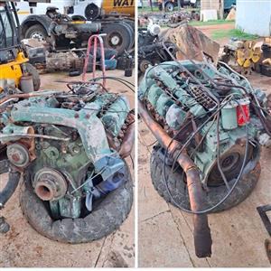 OM403 V8 Engine
