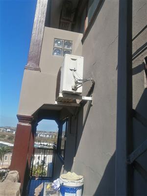 I hv a working condition aircon. Price 1800.00 