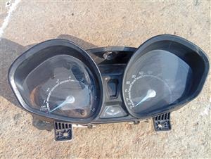 Ford fiesta cluster speedometer 44zp-435