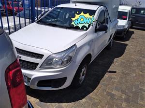 Chev bakkie with canopy 2014