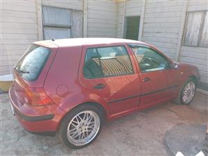 Volkswagen Golf 4