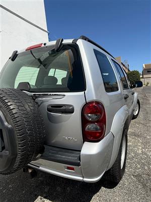 2007 Jeep Cherokee 3.7 Sport Auto