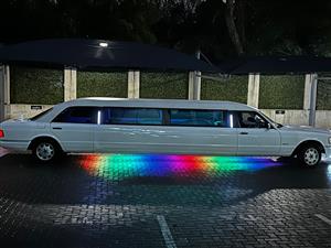 Mercedes Benz W126 Super Stretch Limousine