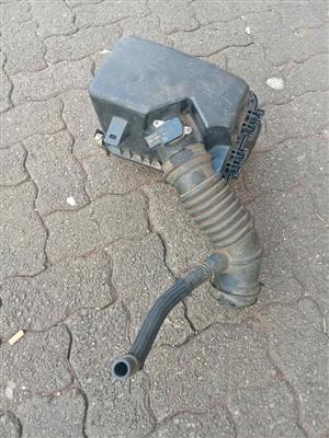 Toyota Quest 1.6 1ZR Complete Air Filter Box with MAF Sensor And Pipe
