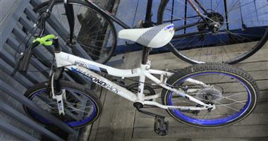 KIDS BICYCLE S065194B