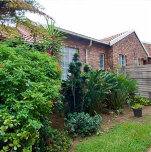 Townhouse For Sale in The Reeds