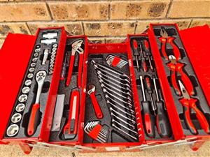 SPLINTERNUUT 77PCS TOOLBOX..  (PRETORIA Gezina)