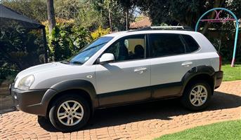 Hyundai tucson 2.0 petrol