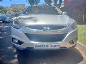 2015 HYUNDAI ix35 SUV 2.0 CRDI DIESEL, AUTOMATIC, SILVER COLOR, SUNROOF