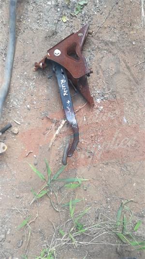 Toyota Runx clutch pedal For Sale 