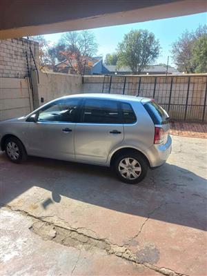 VW Polo Vivo km