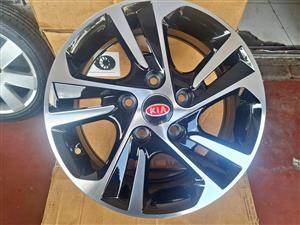 Kia Sonet Brand new mags size 16 pcd 5x114  ET40