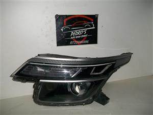 Kia Seltos '19-'23 left headlight (LED, Projector, DRL)