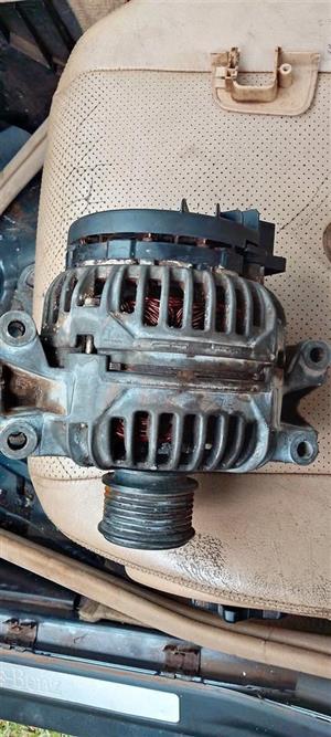 Mercedes w204 m271 alternator