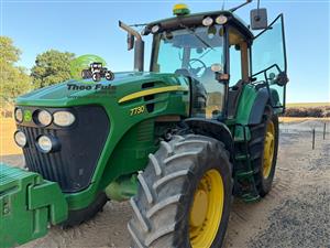 2009 John Deere 7730