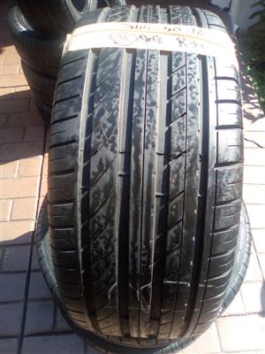 3xHifly tyres 245/40/18 90%