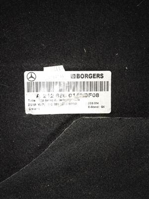 Mercedes boot cover 