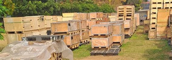 Pallets and containers