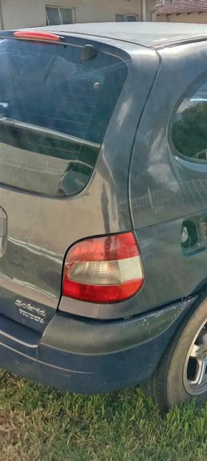RENAULT SCENIC 1   2L  LOCK-SET